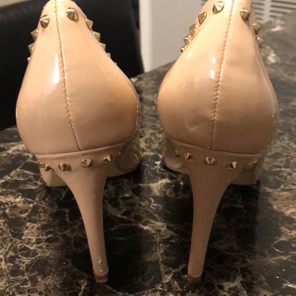 Charlotte Russe Pointy Heels - Picture 5 of 5